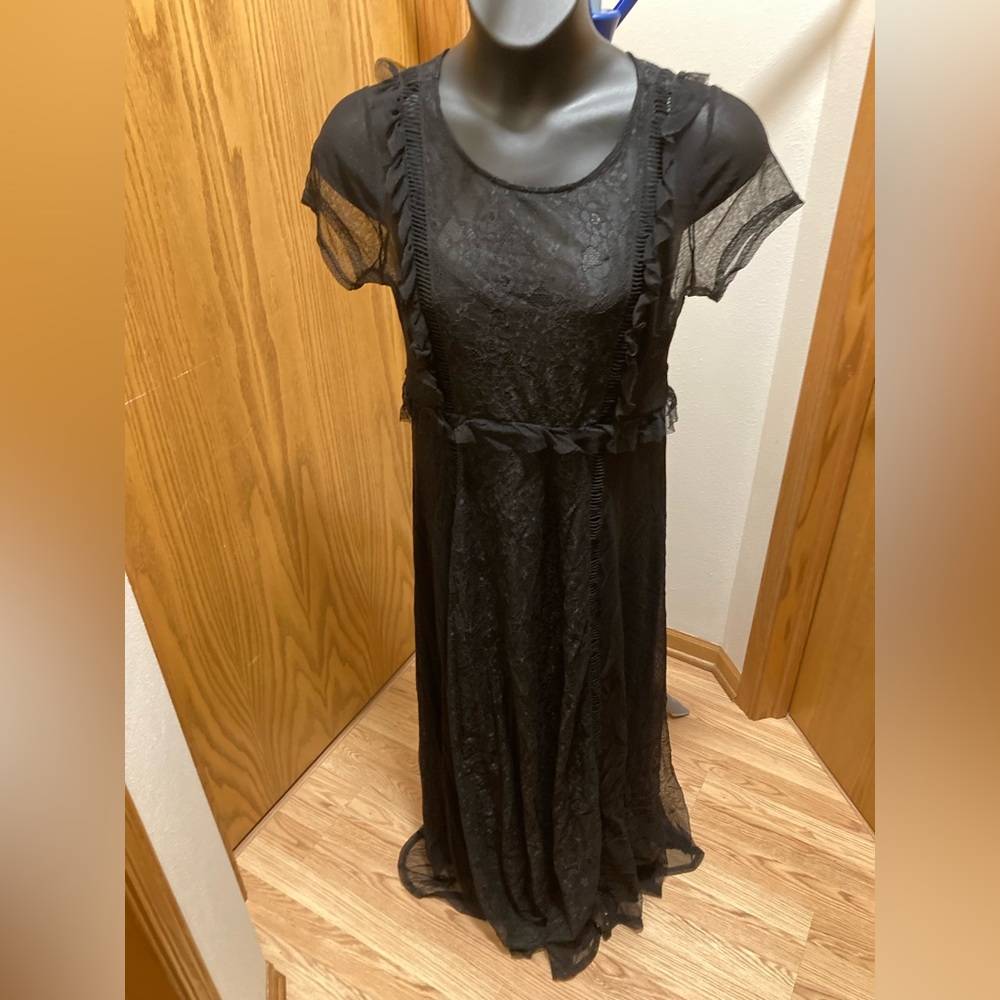 Torrid Black lace maxi dress